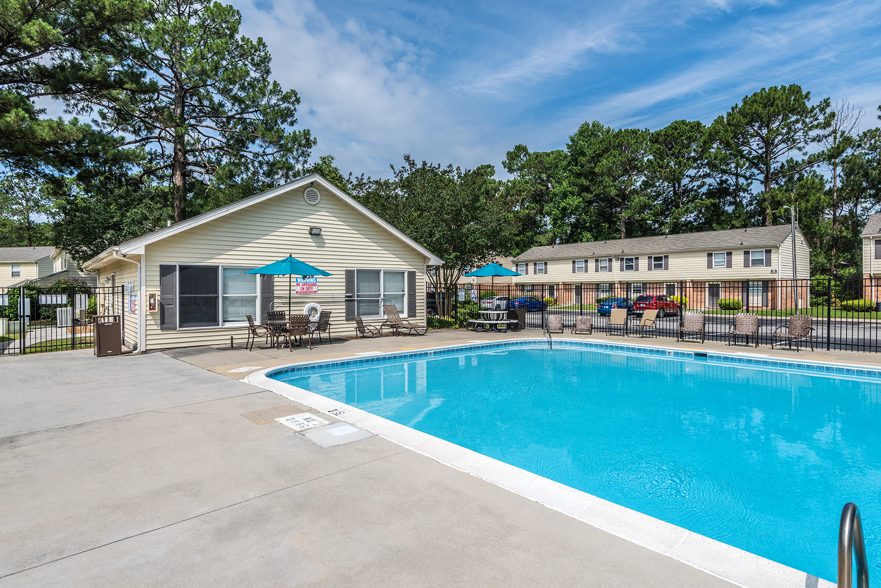 Brynn Marr Village The Multifamily Advisory Group at Cushman & Wakefield